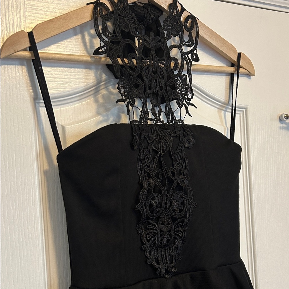 Windsor Black strapless Lace Halter detail  peplum Lace Mini Dress - Picture 7 of 16